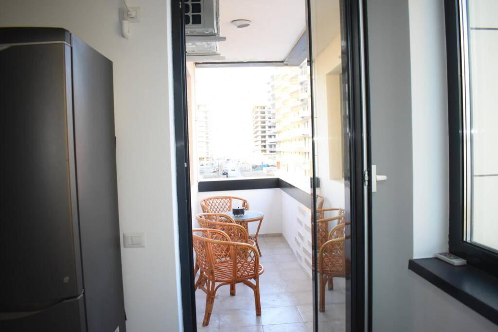 Apartment By The Lake With A View Мамая Екстериор снимка