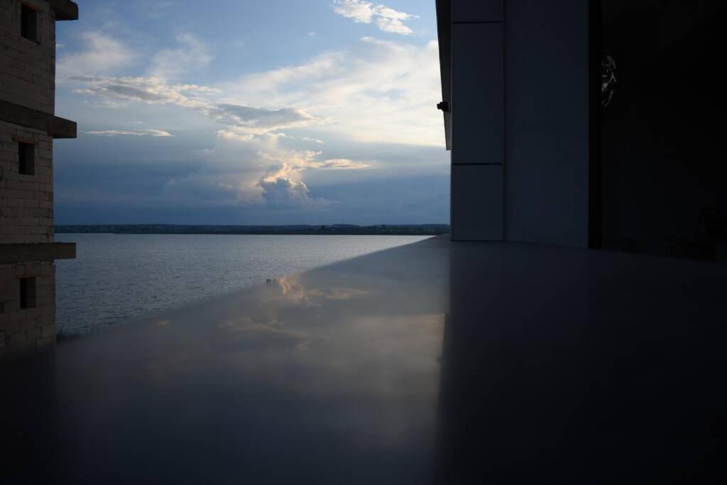 Apartment By The Lake With A View Мамая Екстериор снимка