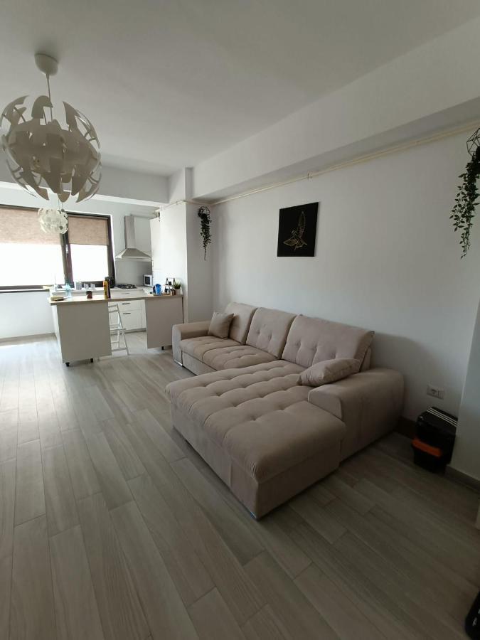Apartment By The Lake With A View Мамая Екстериор снимка
